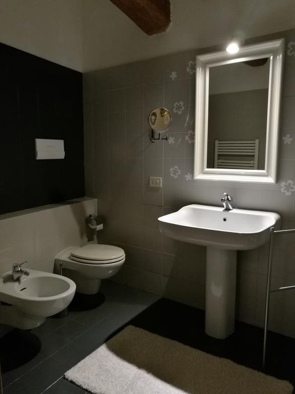 Farolfi Apartments Pepoli Bologna Eksteriør billede
