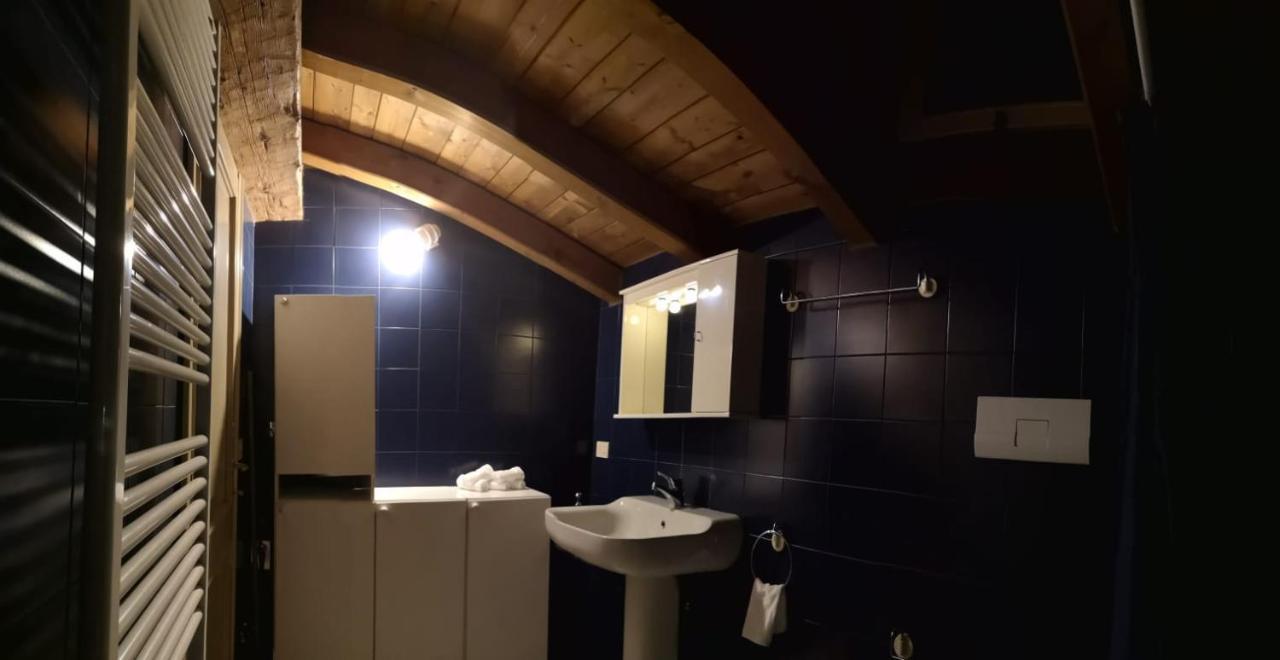 Farolfi Apartments Pepoli Bologna Eksteriør billede