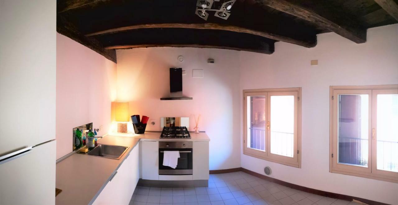 Farolfi Apartments Pepoli Bologna Eksteriør billede